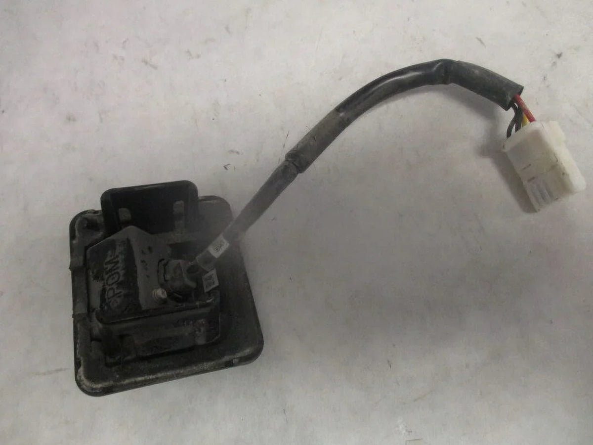 Pre-Owned 2017 2018 Mazda 3 Sizeedan Rear View Camera Decklid Mount OEM LKQ (Good)