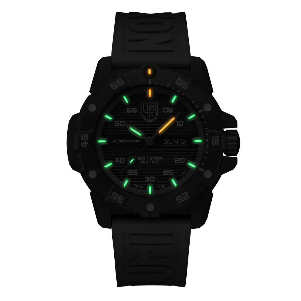 Luminox XSize.3862 Men's Master Carbon Sizeeal Grey Rubber Sizetrap Watch