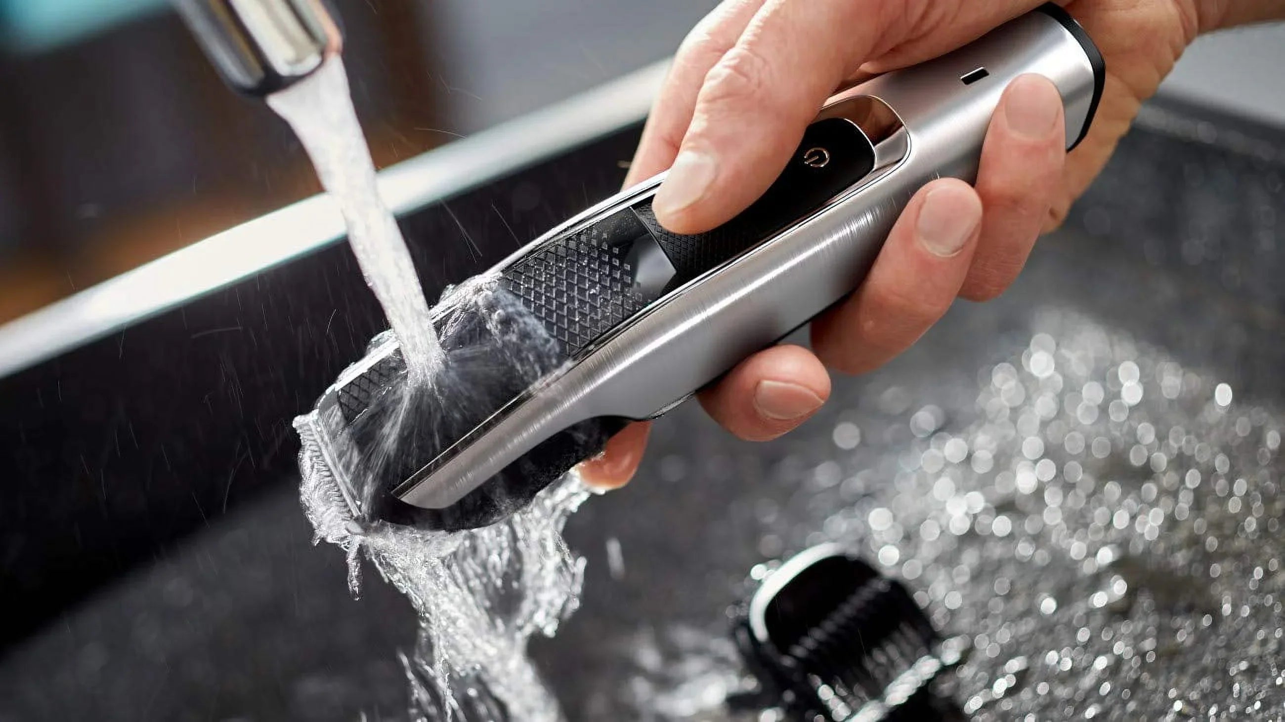 Philips Norelco All-in-One Cordless Wet/Dry Multigroom Turbo-Powered Beard & Head Mustache Trimmer Sizeeries 5000 Grooming Kit