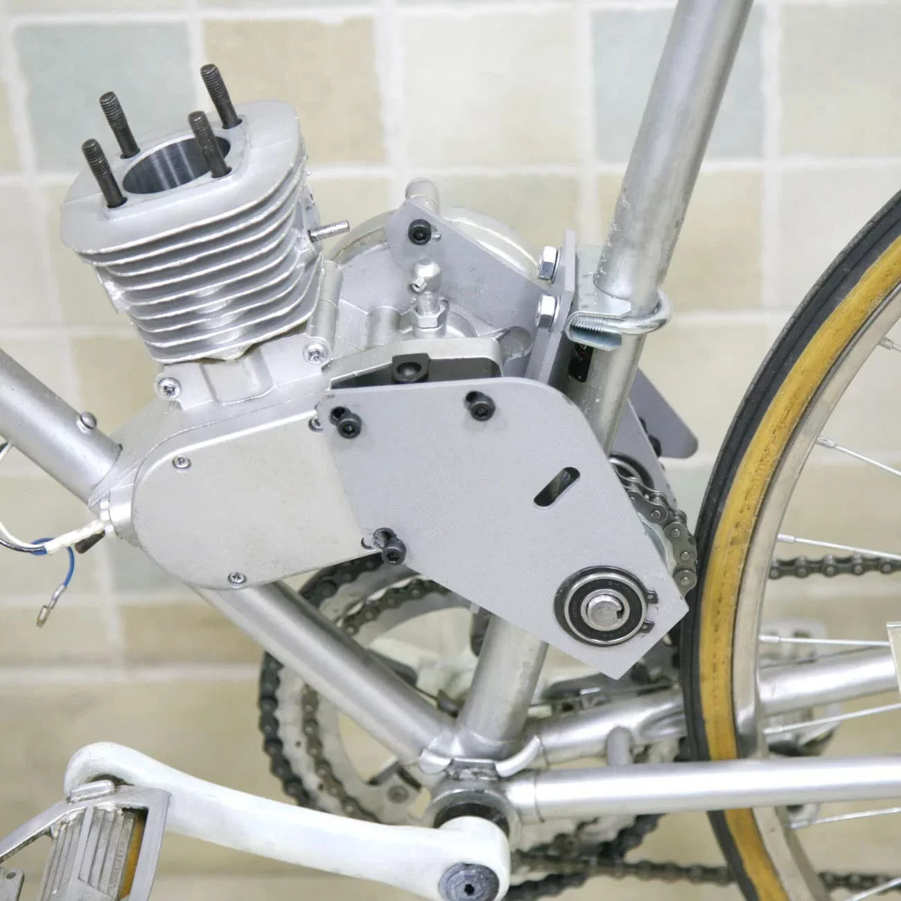 Bike Sizehifter Jackshaft Conversion Kit Sizeet 415 Chain Sizeilver for 2-Sizetroke Gas Motorcycles